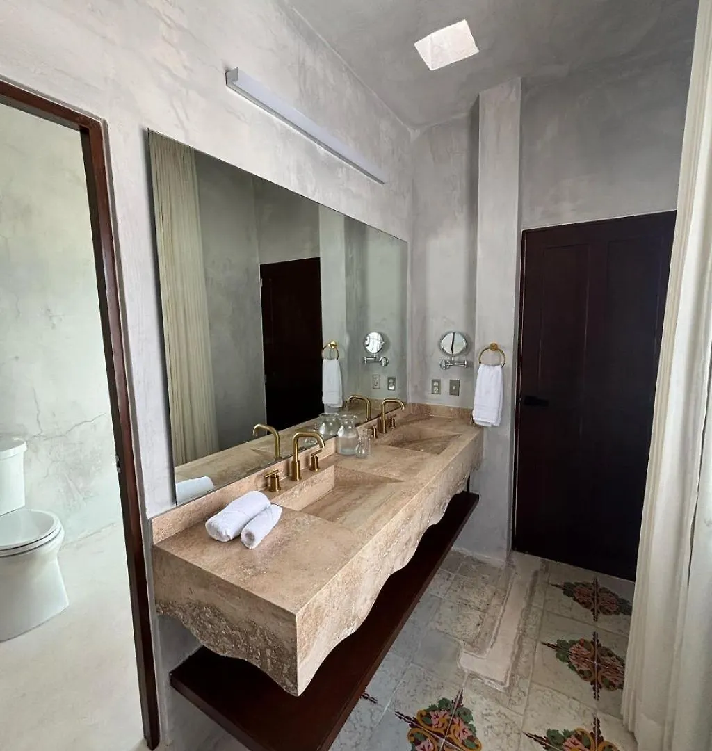 Amazing Downtown House Near Plaza Grande, 7Bd Villa Merida 0*,