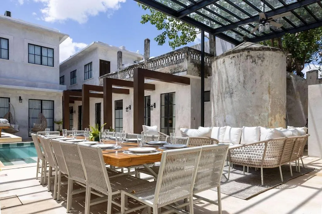 Amazing Downtown House Near Plaza Grande, 7Bd Βίλα Mérida 0*,  Μεξικό